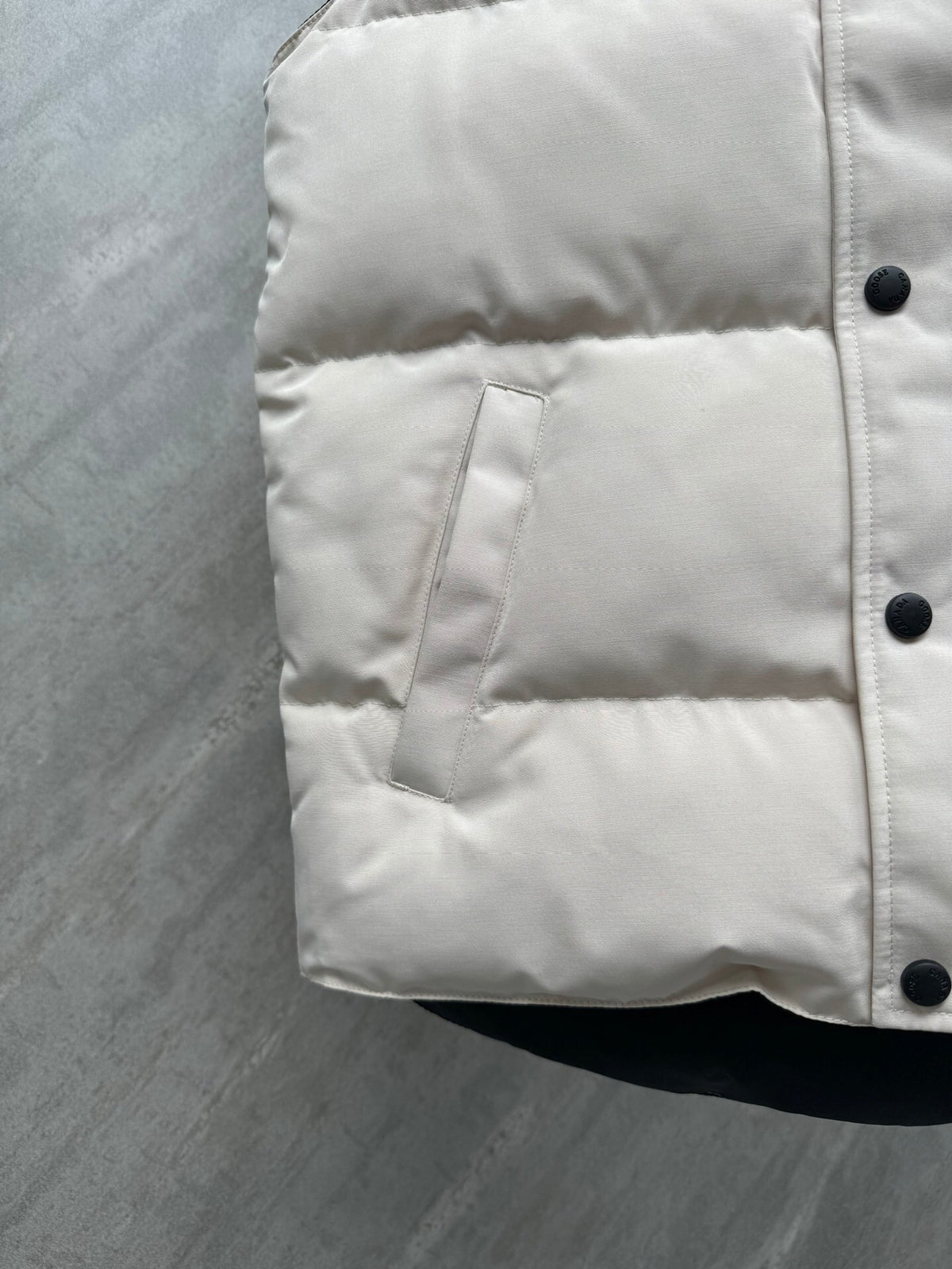 Canada Goose Cream Quilted Stand-Collar Puffer Vest